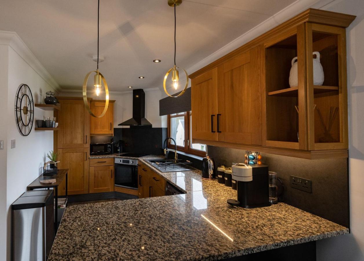 Canalside Apartment فورت ويليام المظهر الخارجي الصورة