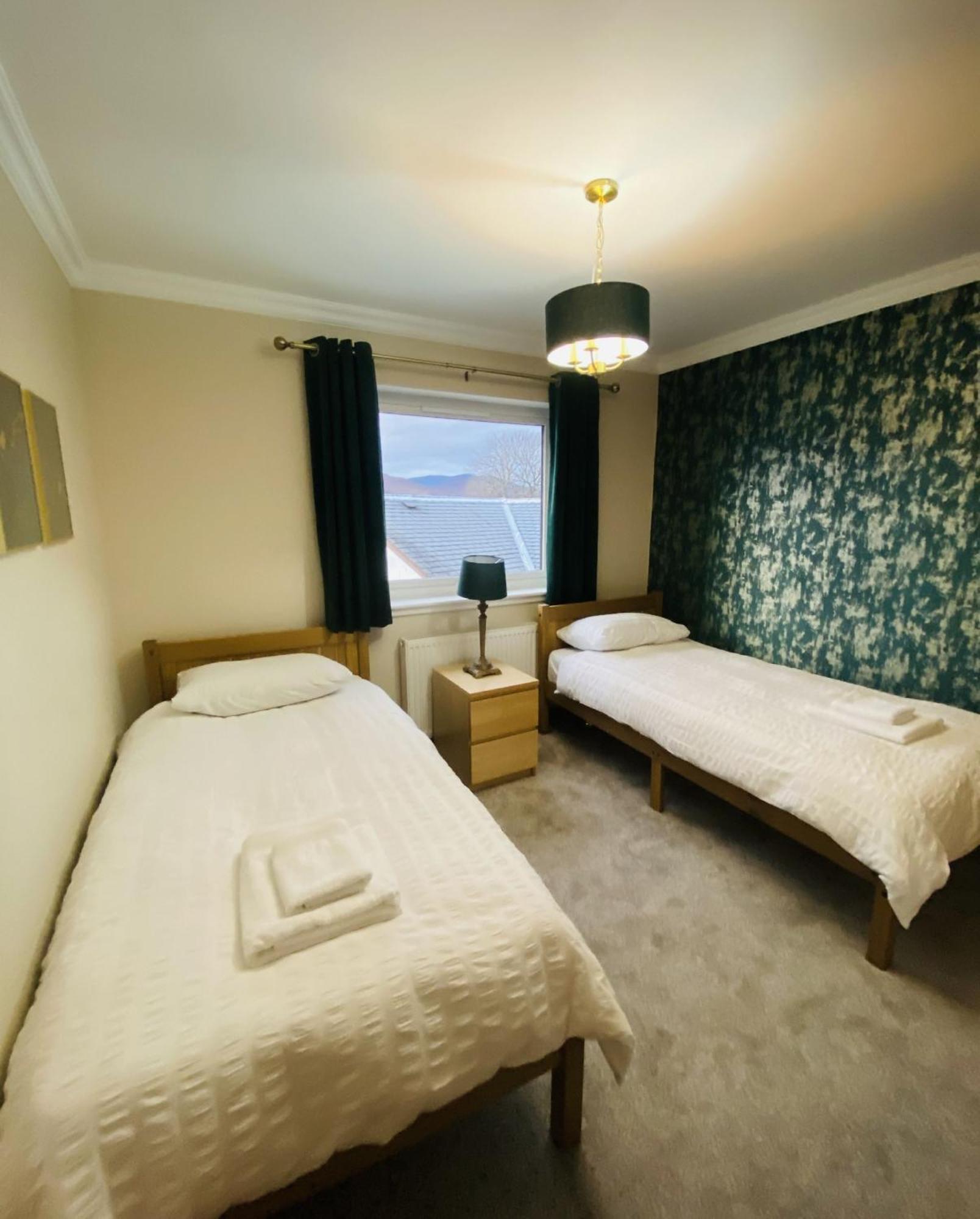 Canalside Apartment فورت ويليام المظهر الخارجي الصورة